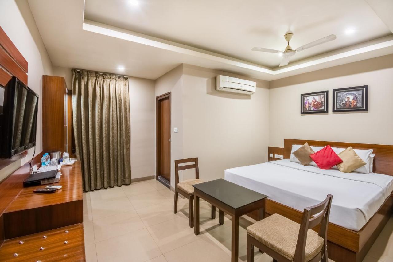 Five Elements Hotel Visakhapatnam Buitenkant foto