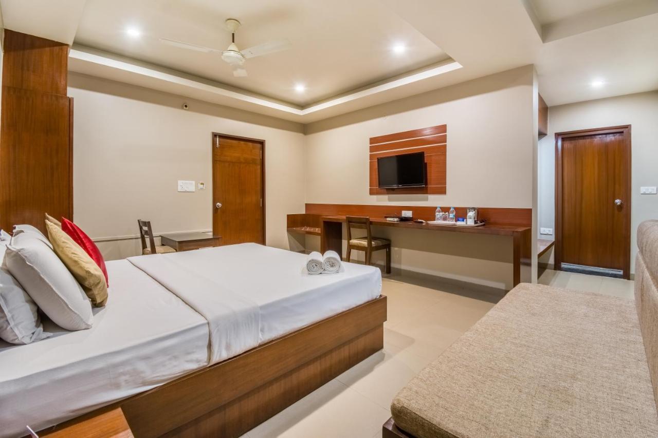 Five Elements Hotel Visakhapatnam Buitenkant foto