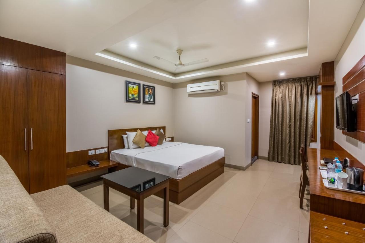 Five Elements Hotel Visakhapatnam Buitenkant foto