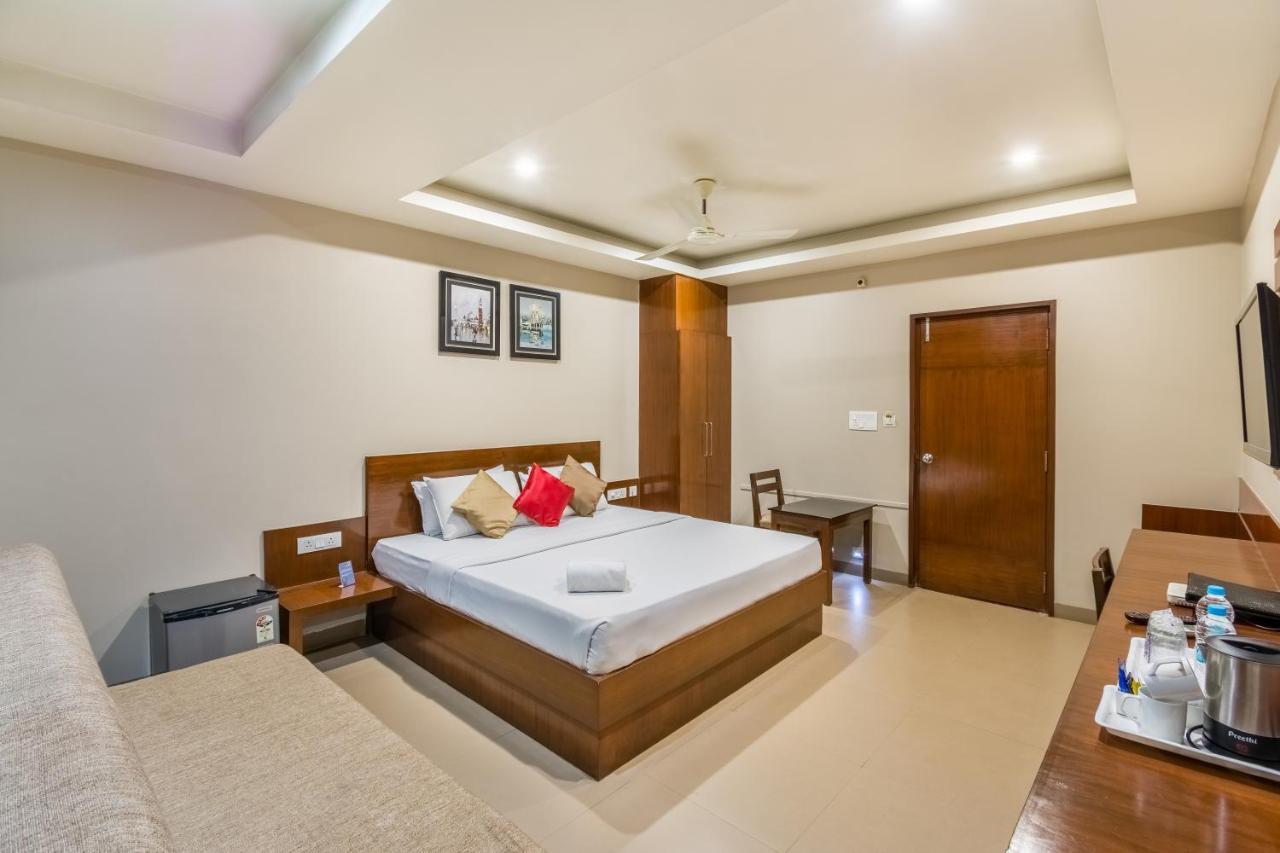 Five Elements Hotel Visakhapatnam Buitenkant foto